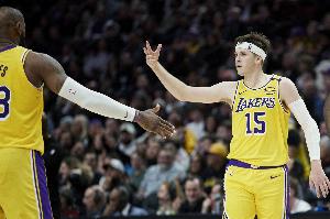 重磅NBA雄鹿vs国王比赛回放_重磅NBA雄鹿vs国王比赛回放在线观看_免费看直播
