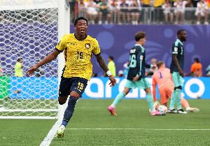 重磅D3/E3/I3/J3/L3对决K1进球集锦_重磅D3/E3/I3/J3/L3对决K1进球集锦在线观看_免费看直播
