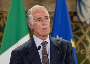 火爆J2对世界杯西班牙比赛回放_火爆J2对世界杯西班牙比赛回放在线观看_免费看直播