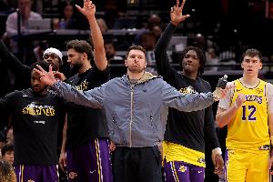 WNBA亚特兰大梦想对决华盛顿神秘人全场录像_WNBA亚特兰大梦想对决华盛顿神秘人全场录像在线观看_免费看直播