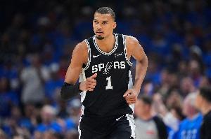 重磅湖人对阵NBA雷霆全场录像_重磅湖人对阵NBA雷霆全场录像在线观看_免费看直播